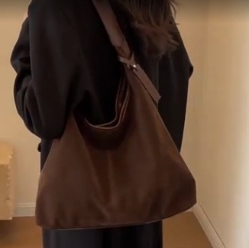 Classic Brown Shoulder Bag - Women's Everyday Tote